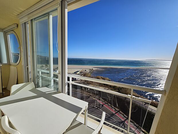 Magnifique appartement de vacances avec vue sur la mer